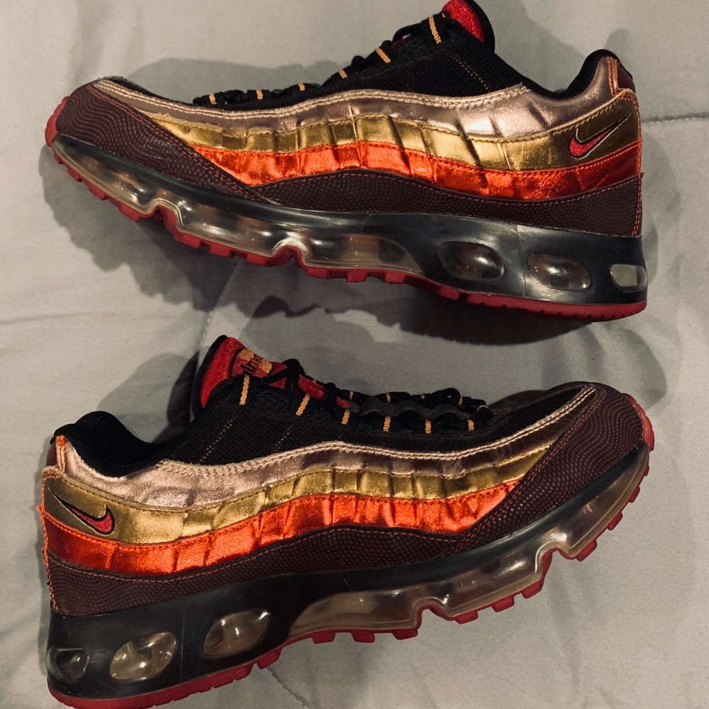 Nike Air Max 95 “360 - Gold Metallic”